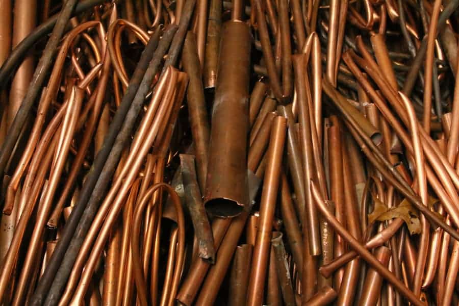 Clean industrial copper scrap bus bar wire